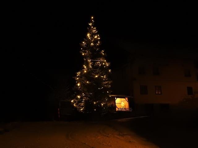 Weihnachtsbaum Dorf